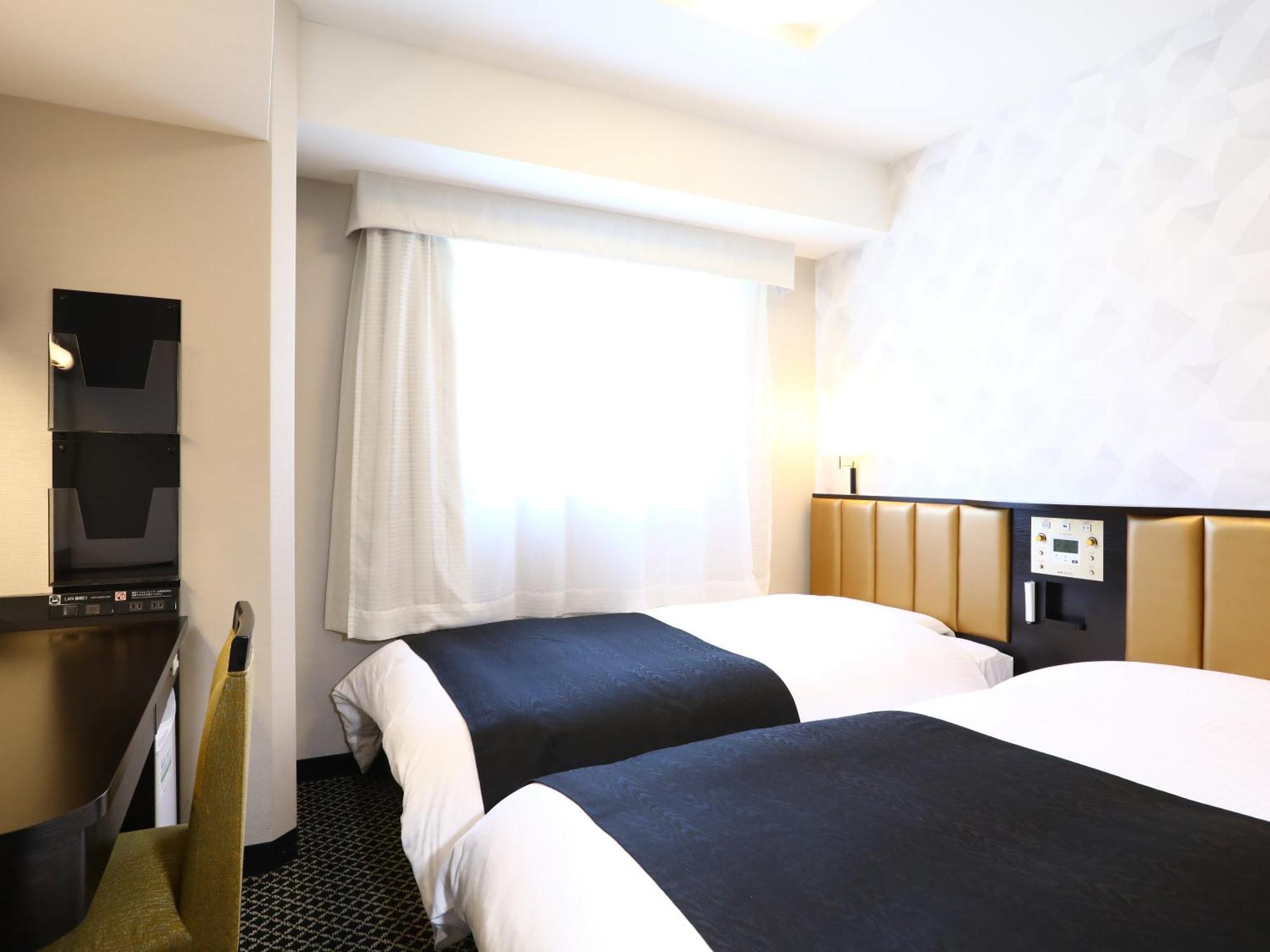 Apa Hotel Iidabashi Ekimae Токіо Екстер'єр фото